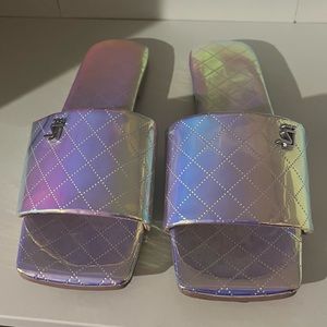 Shane Justin Iridescent Flats